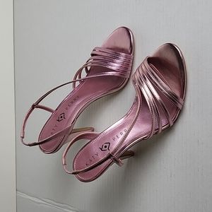 Katy Perry women's the bryson peep toe casual, size 8. Light Violet. NNT